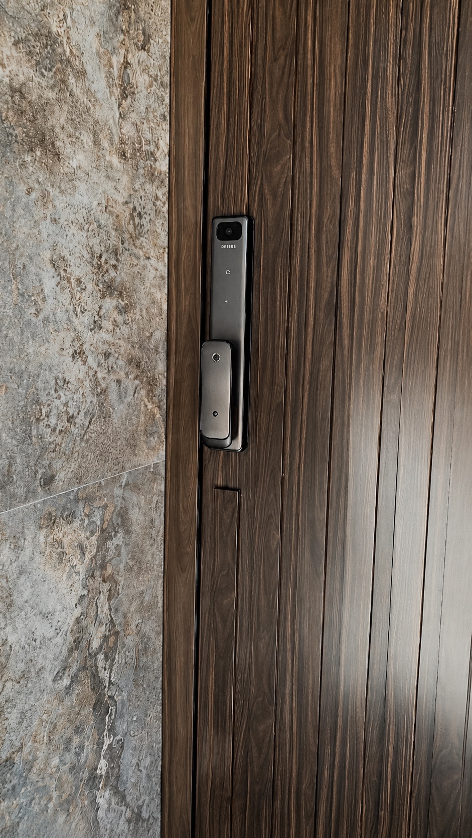 Modelo Ripada, porta em ACM THE DOOR